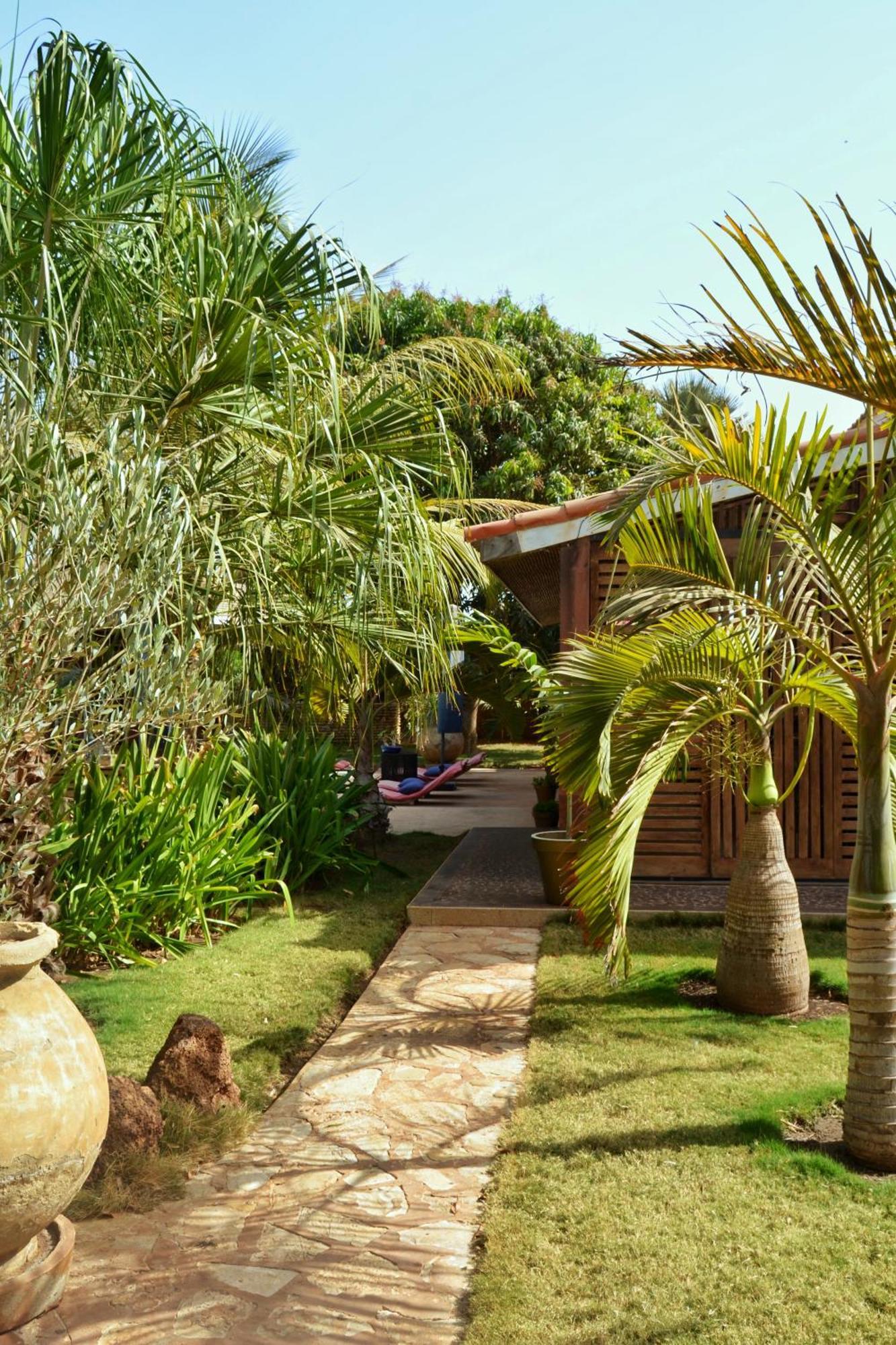Keur Palmier Saly Hotell Exteriör bild